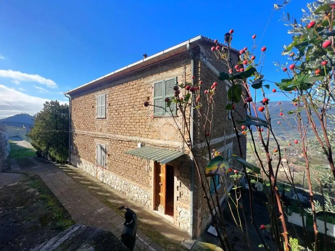 Casa indipendente in vendita a Cottanello