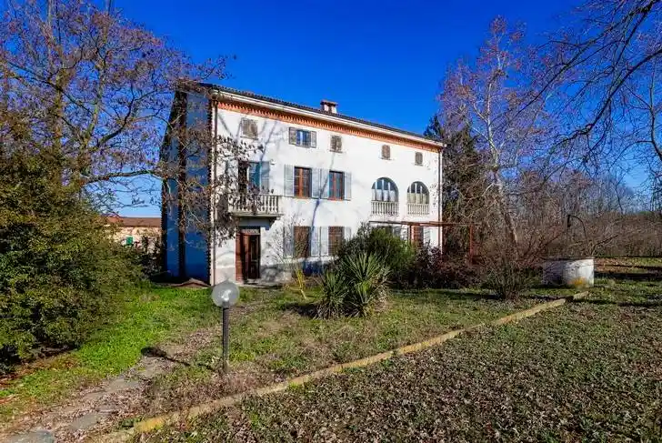 Rustico - Casale in vendita a Cassine