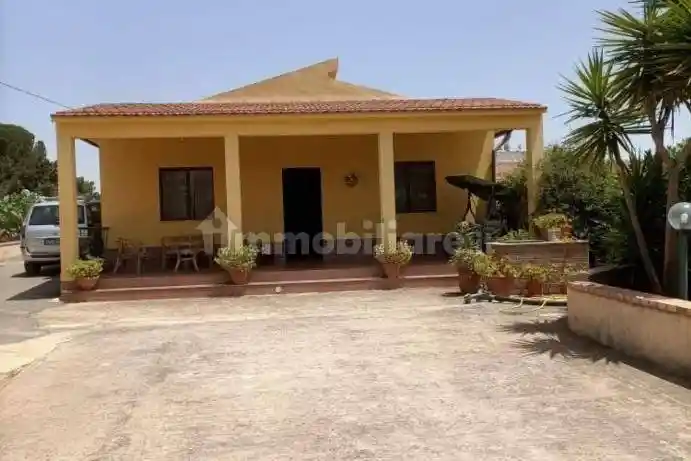 Villa in vendita a Caltagirone