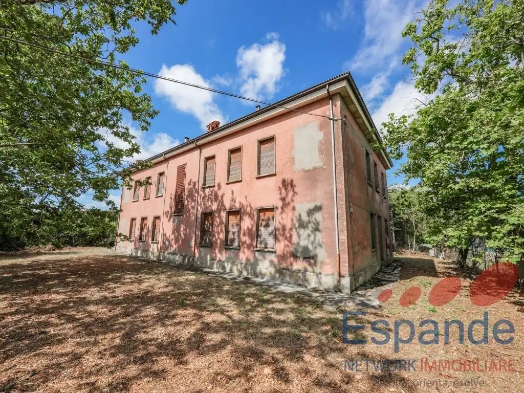 Casa indipendente in vendita a Meldola