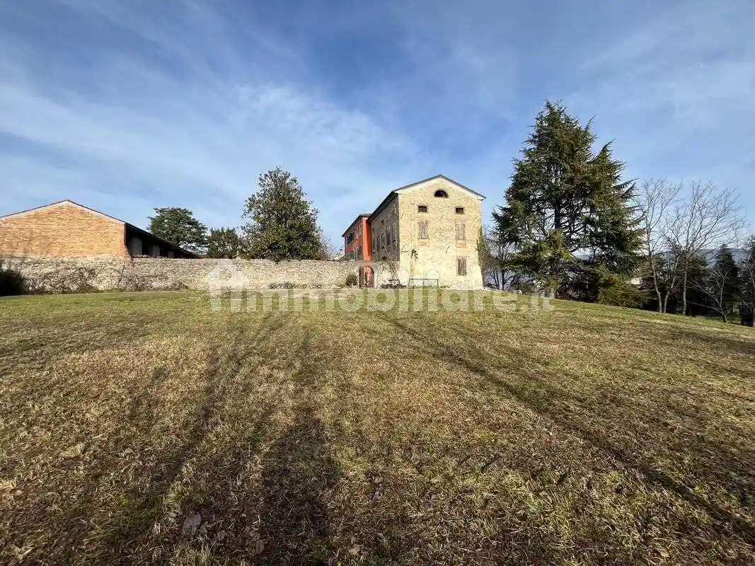 Villa in vendita a Vittorio Veneto