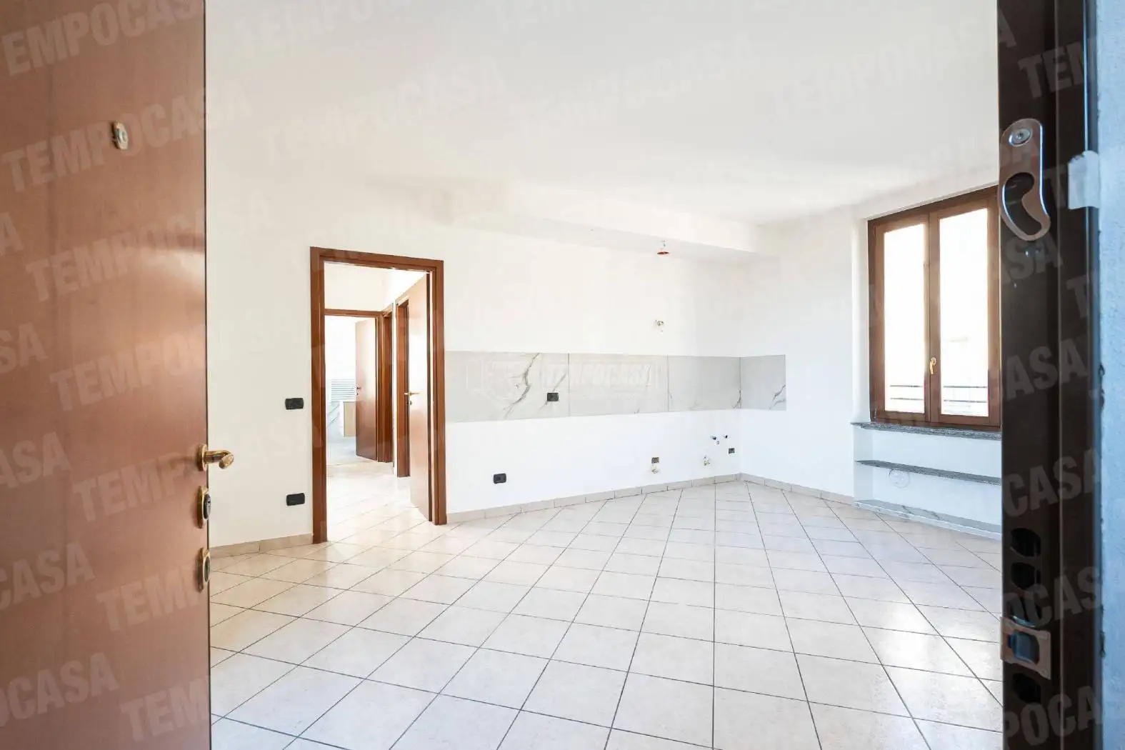 Appartamento in vendita a Monguzzo