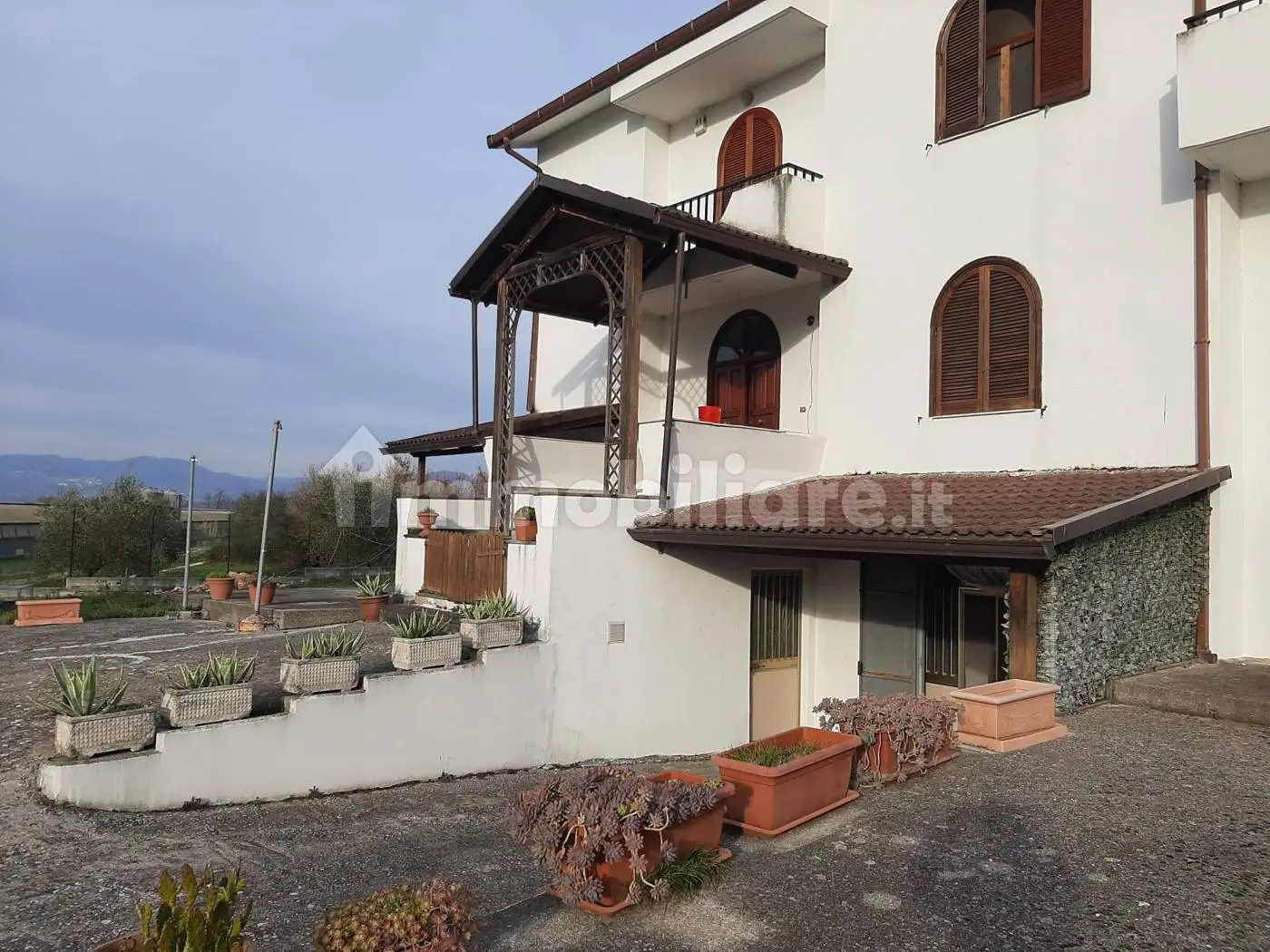 Villa in vendita a Monteroduni