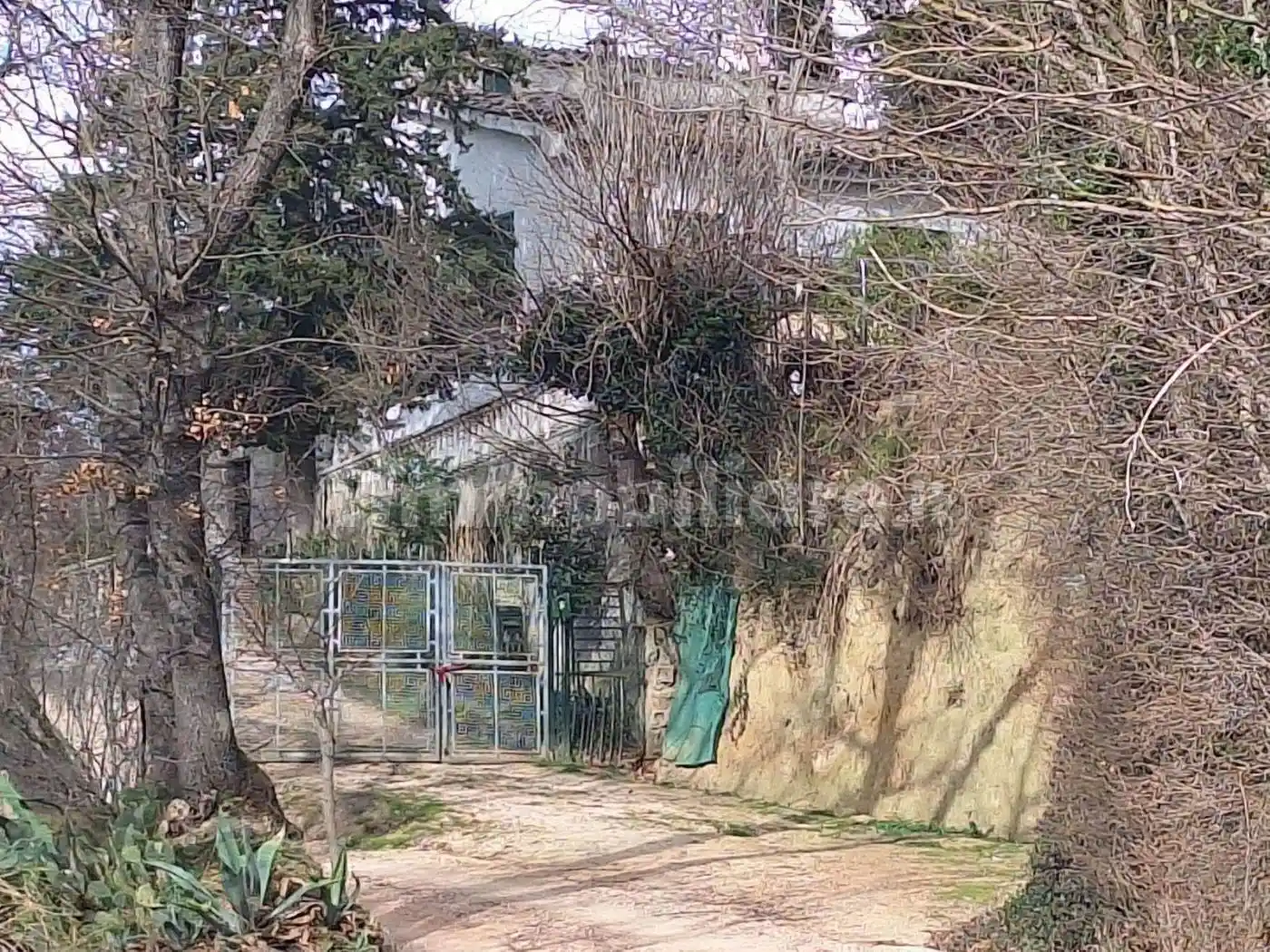 Casa indipendente in vendita a San Severino Marche