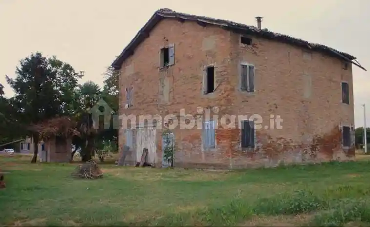 Rustico - Casale in vendita a Nonantola