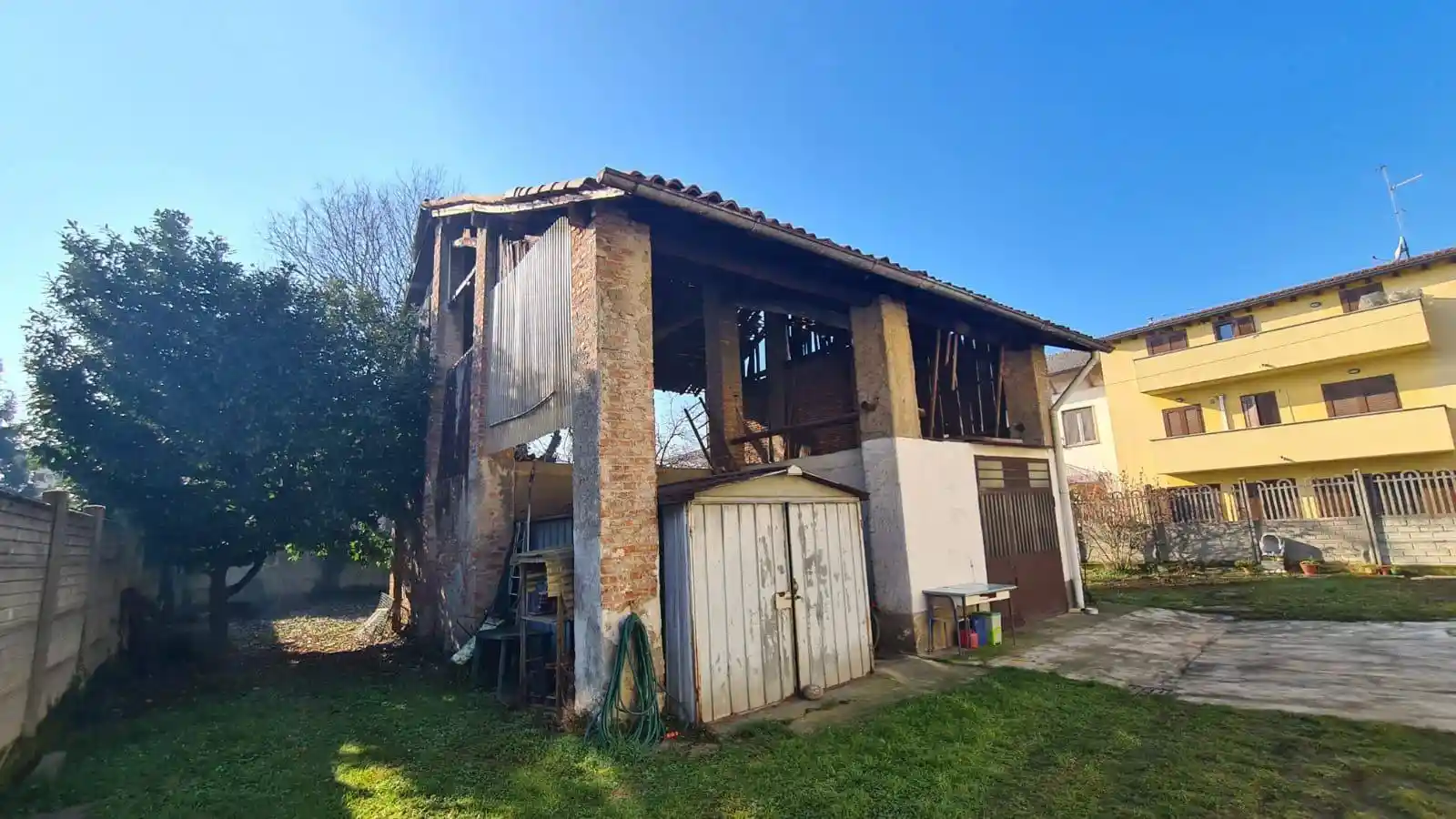 Rustico - Casale in vendita a Carugate