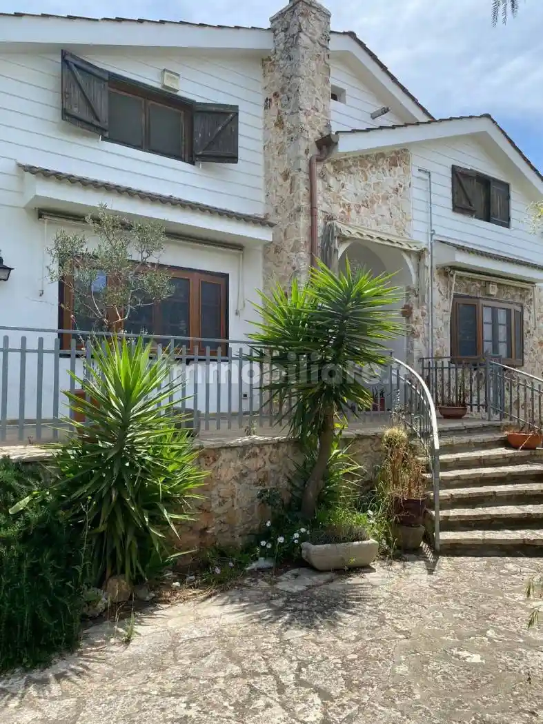 Villa in vendita a Statte