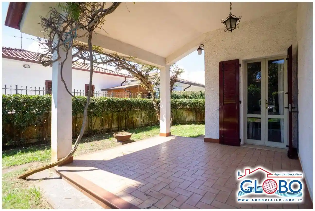 Villa bifamiliare viale Europa 89, Lido delle Nazioni, Comacchio - foto 5