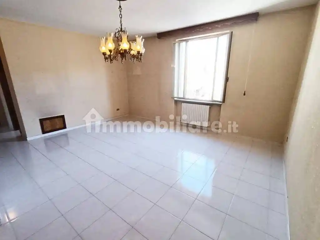 Quadrilocale buono stato, primo piano, Centro, Avezzano - foto 4