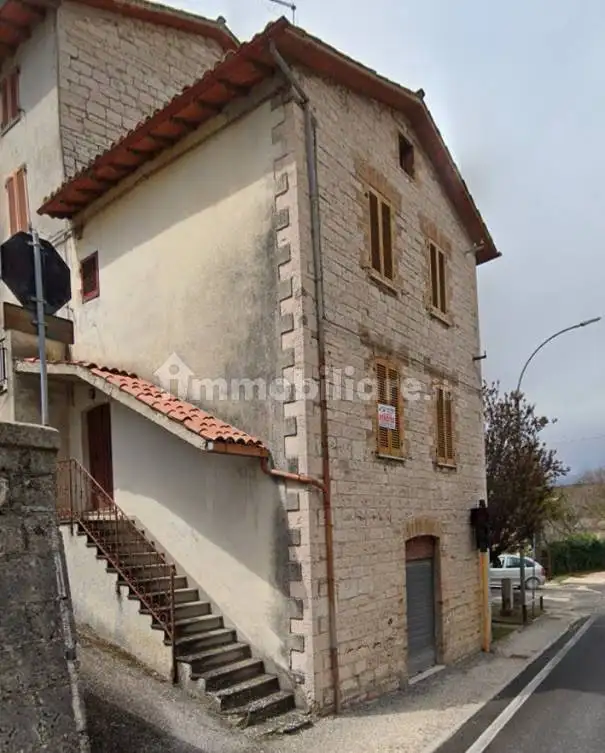 Casa indipendente in vendita a Costacciaro