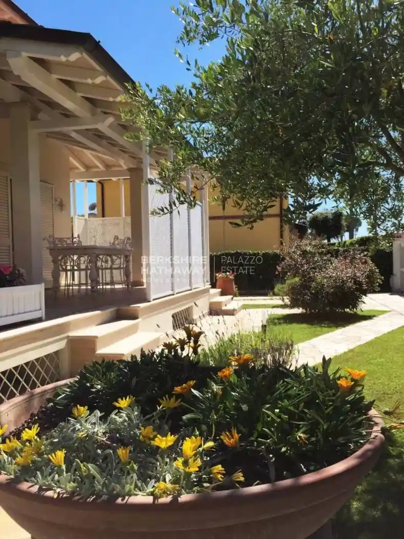 Villa in vendita a Pietrasanta