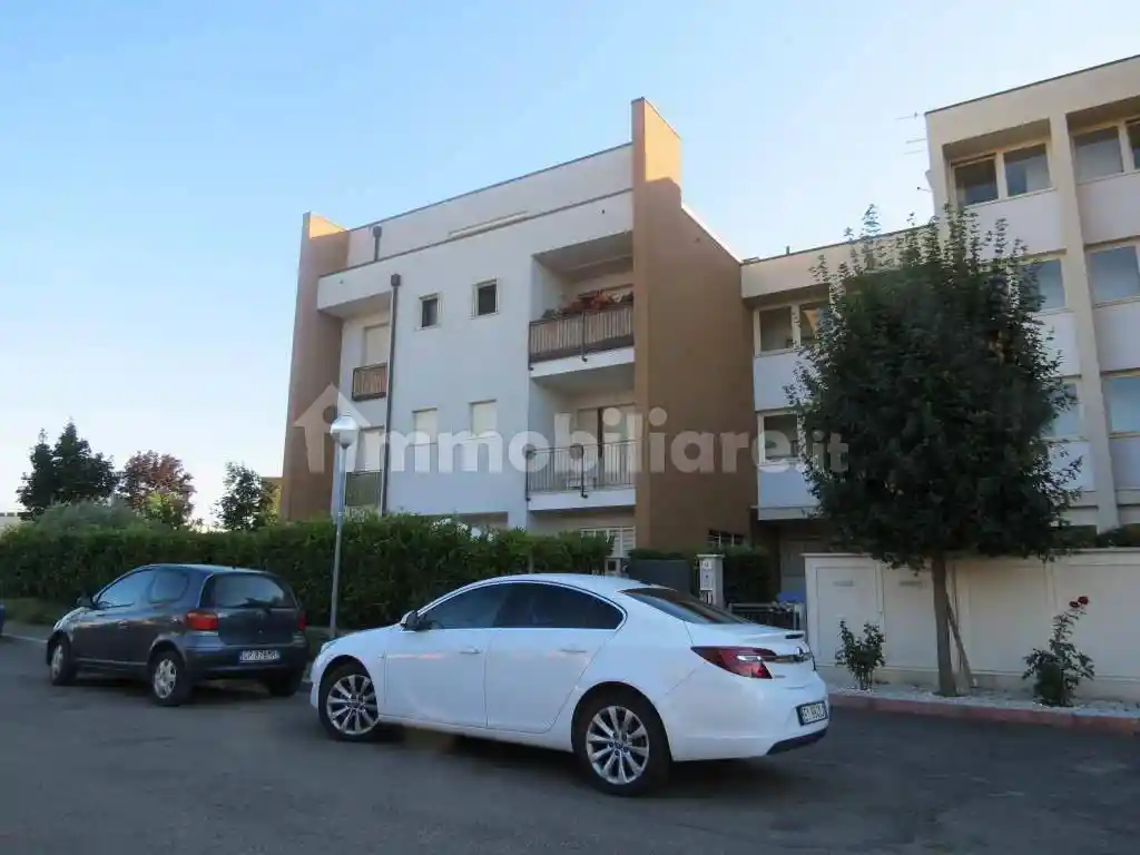 Appartamento in affitto a Faenza