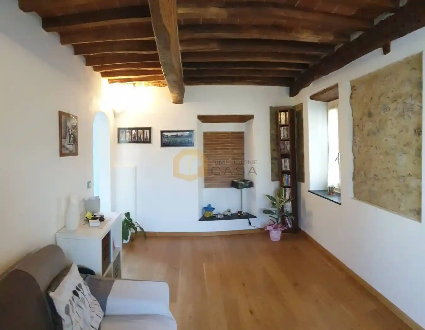 Casa indipendente in vendita a Camaiore