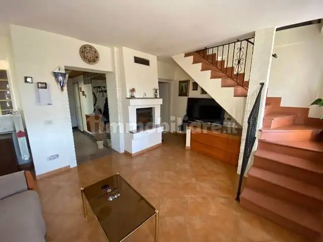 Terratetto unifamiliare Cascina Ca' de' Folli, Brembio - foto 4