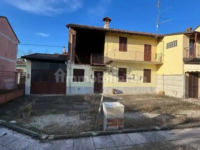 Casa indipendente in vendita a Gravellona Lomellina