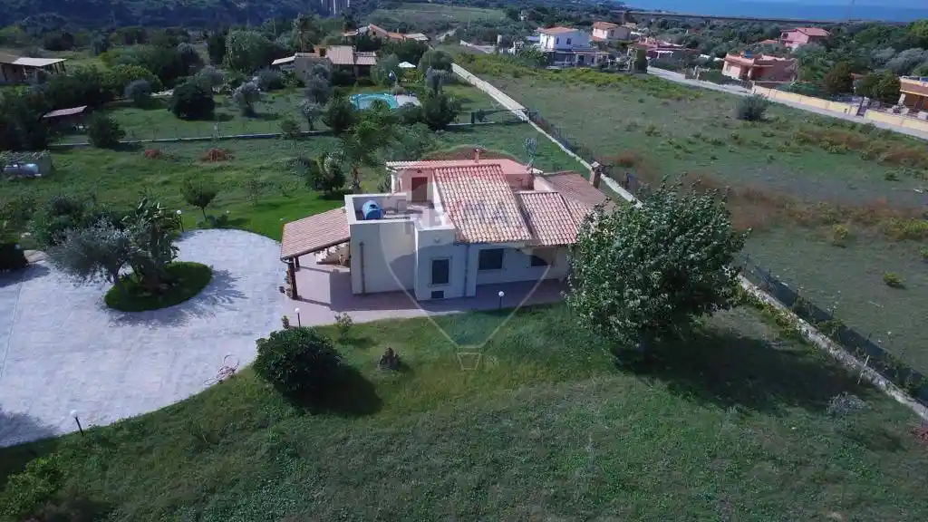 Villa in vendita a Terrasini