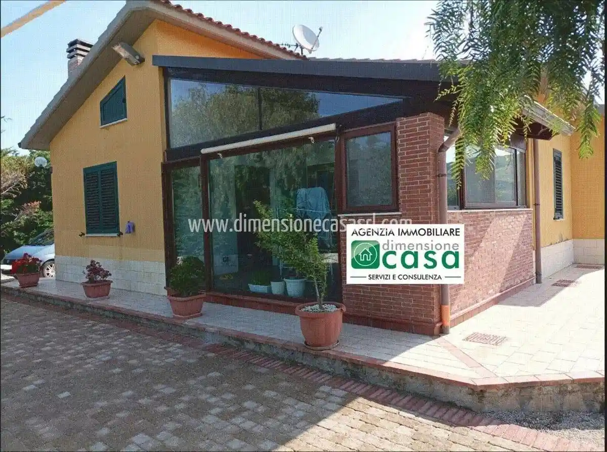Villa in vendita a San Cataldo