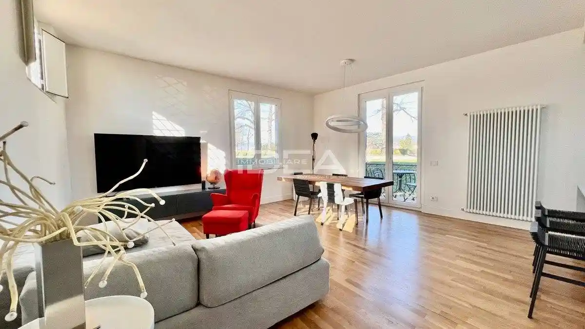 Appartamento in vendita a Lucca