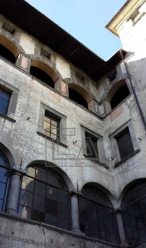 Palazzo - Edificio in Vendita - foto 4