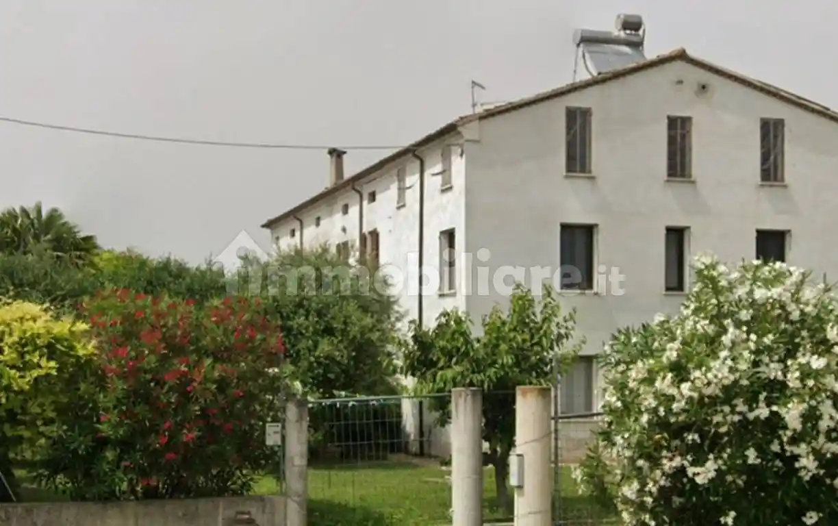 Villa in vendita a Borgo Mantovano