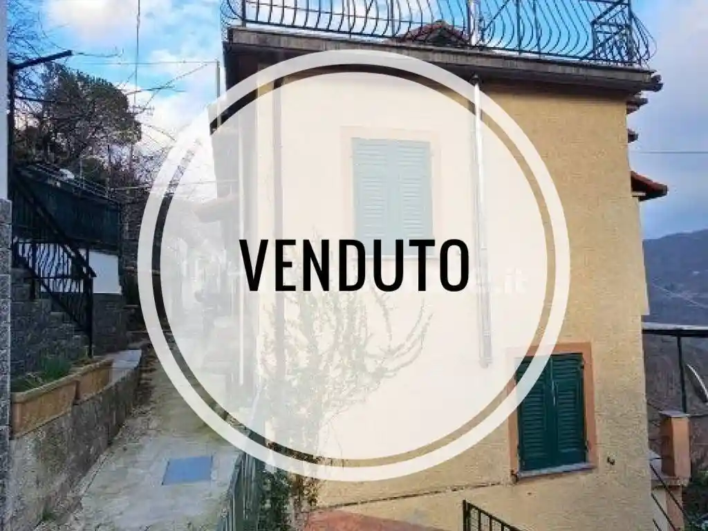 Appartamento in vendita a Davagna