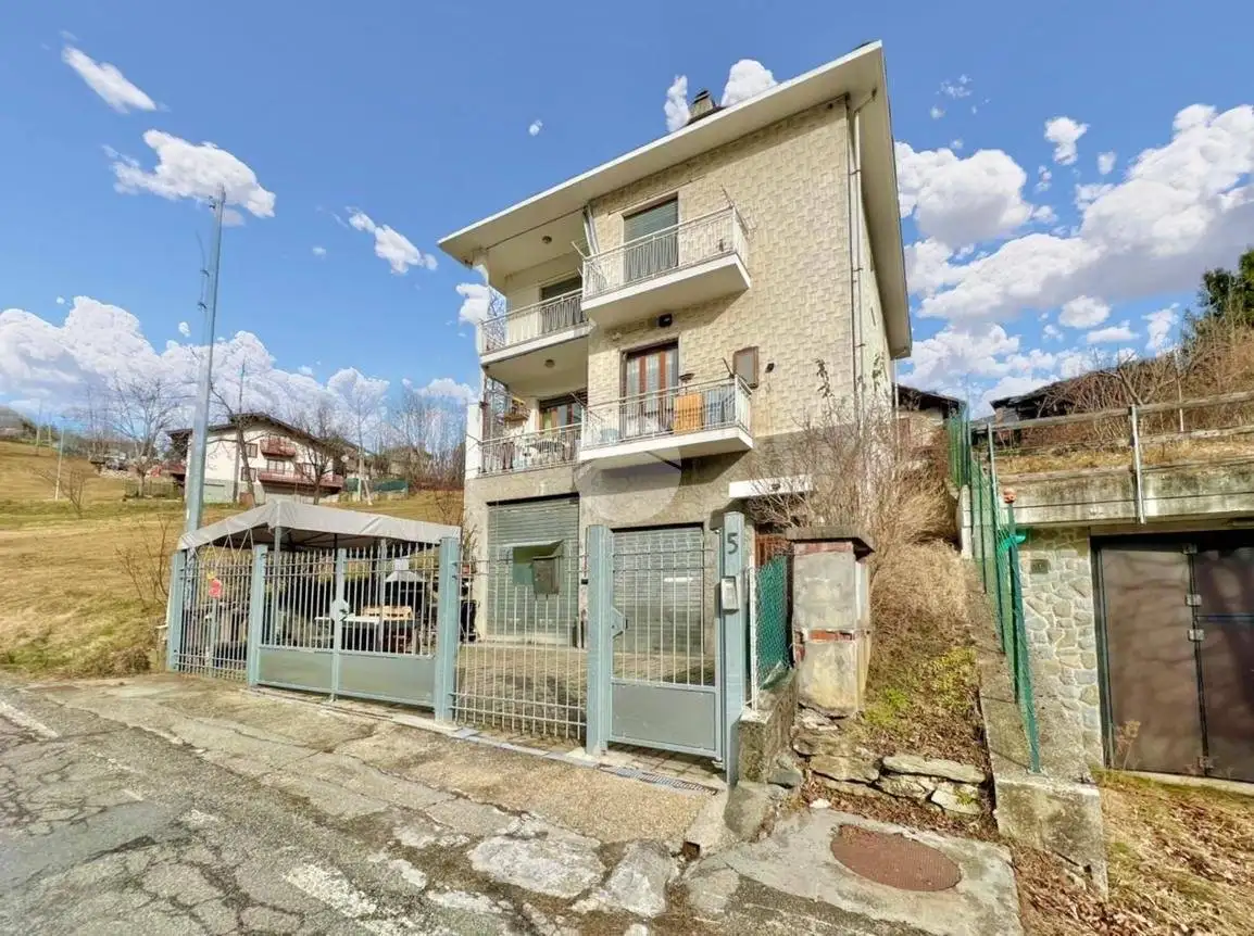 Appartamento in affitto a Monastero di Lanzo