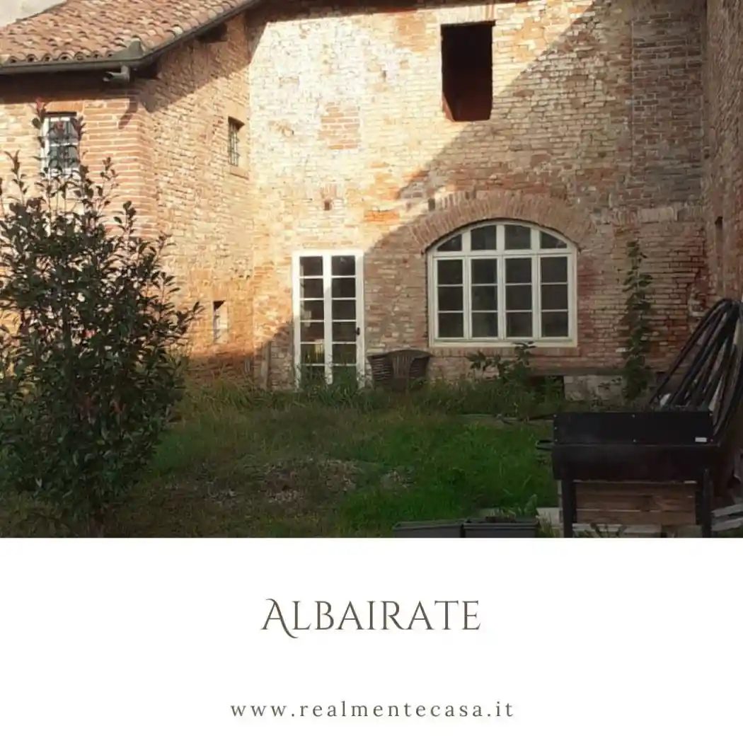 Villa in vendita a Albairate