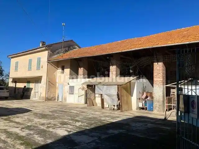 Rustico - Casale in vendita a Mede