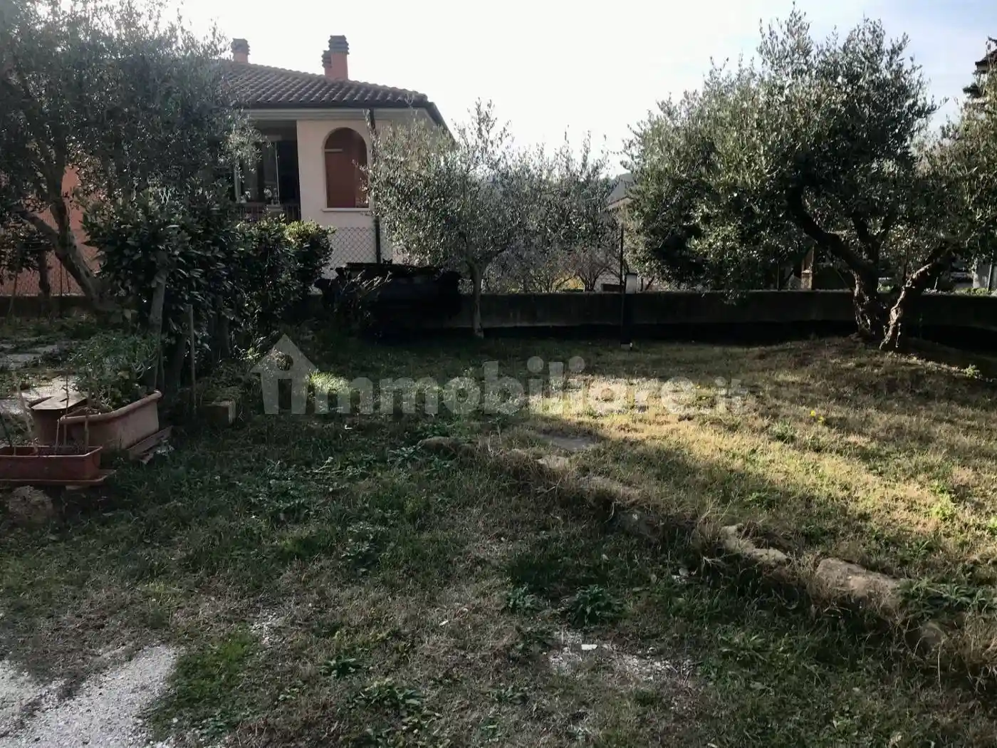 Villa in vendita a Mombaroccio