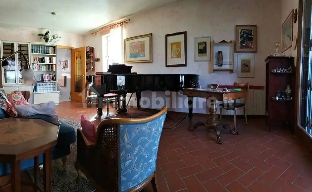 Casa indipendente in affitto a Greve in Chianti