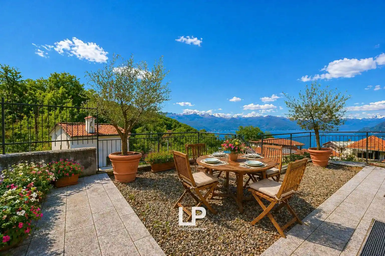 Appartamento in vendita a Stresa