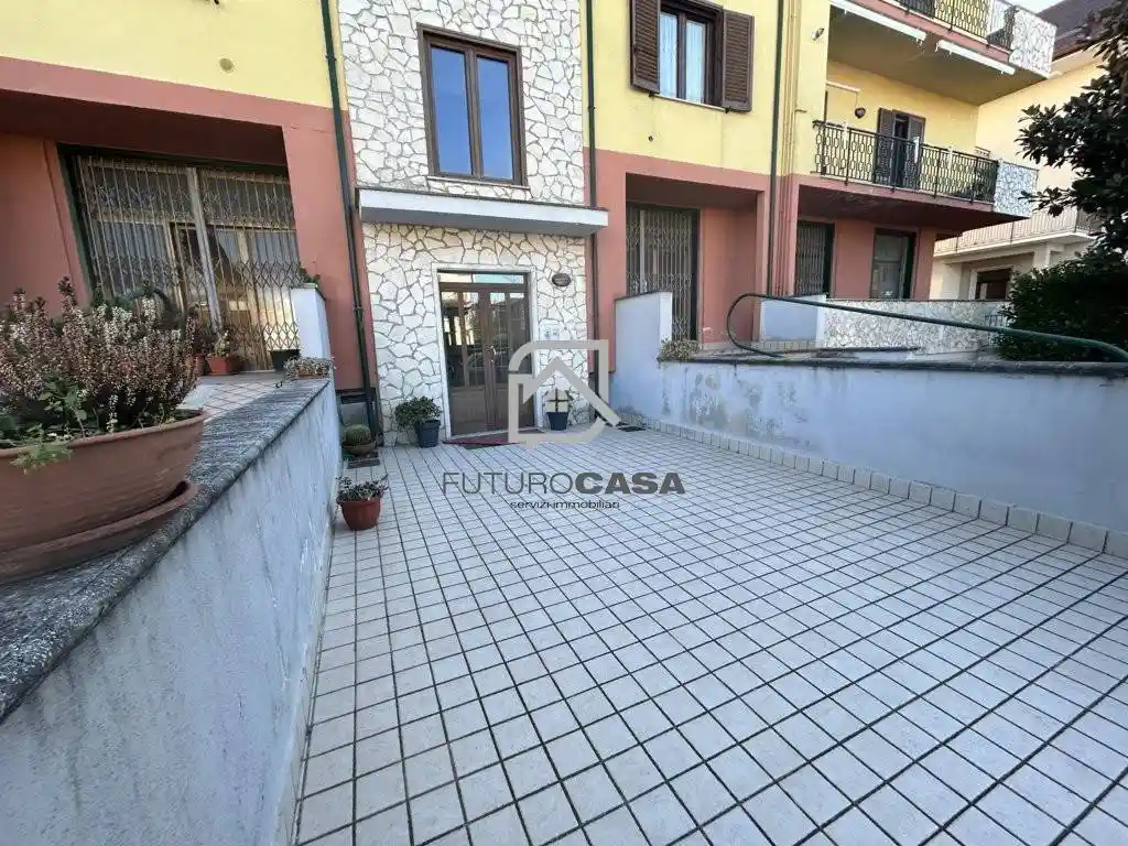 Appartamento ottimo stato, secondo piano, Campanarello, Venticano - foto 3