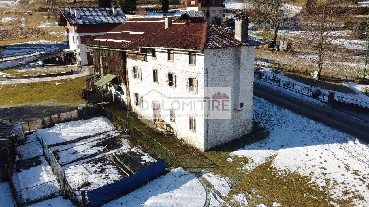 Rustico - Casale in vendita a Calalzo di Cadore