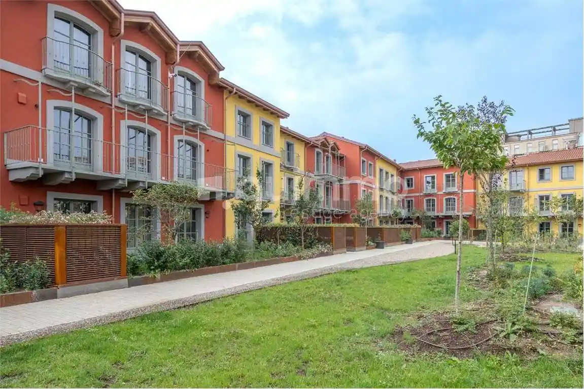 Quadrilocale via Bonaventura Zumbini 39, Famagosta, Milano - foto 5