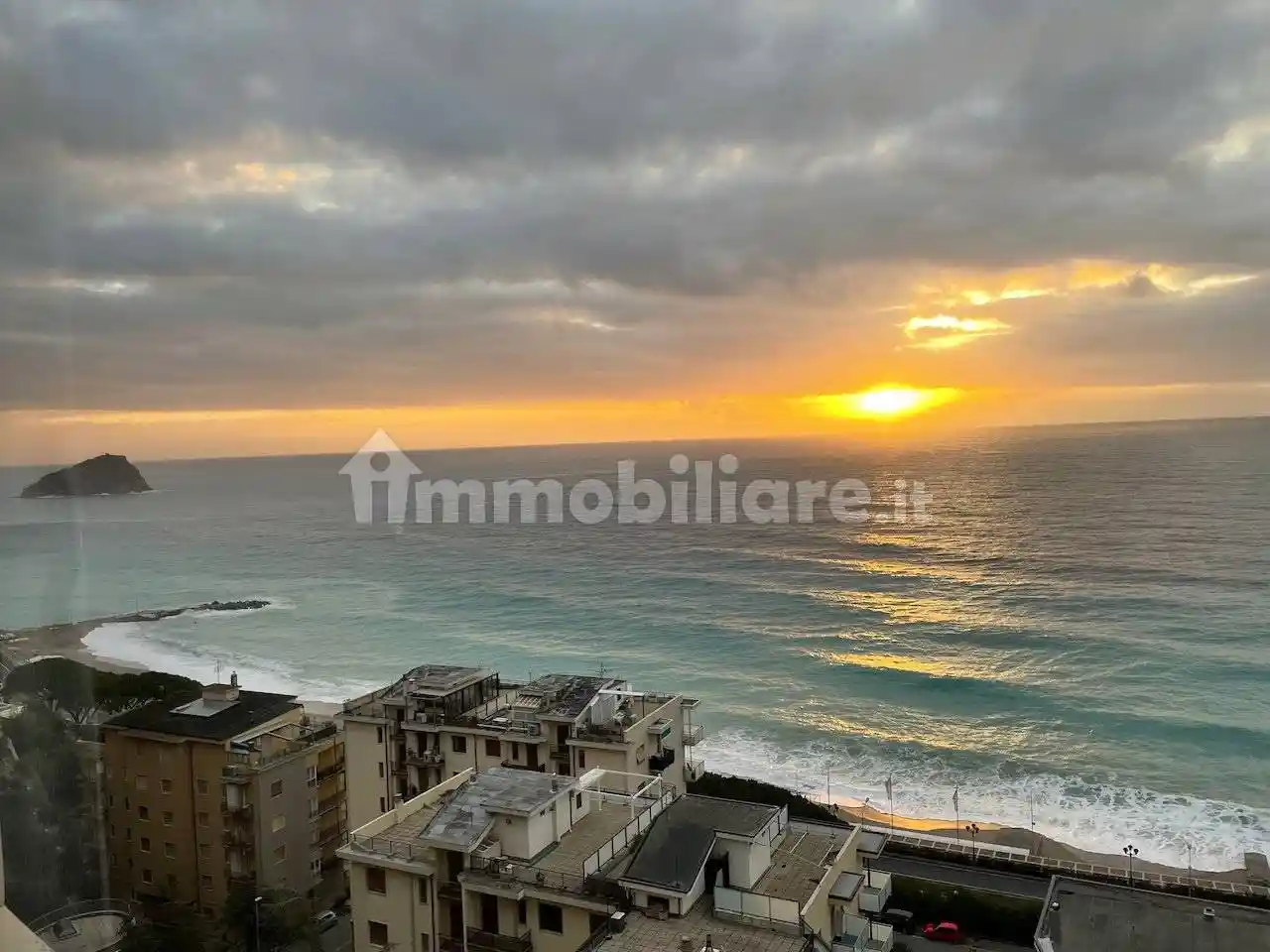 Appartamento in vendita a Spotorno