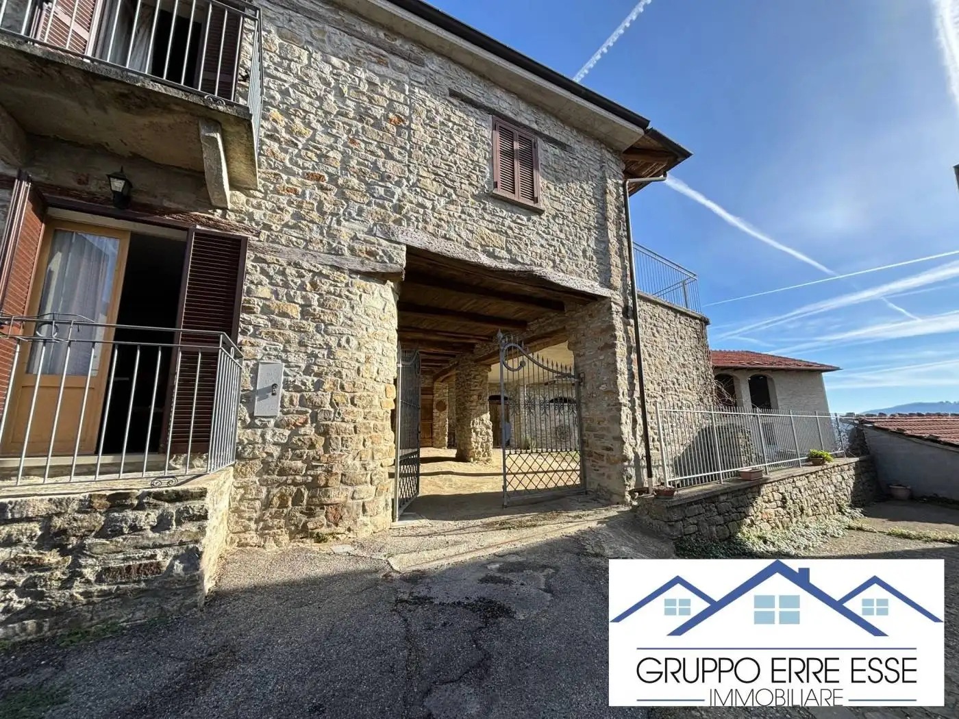 Casale via Roma 6, Bergolo - foto 3