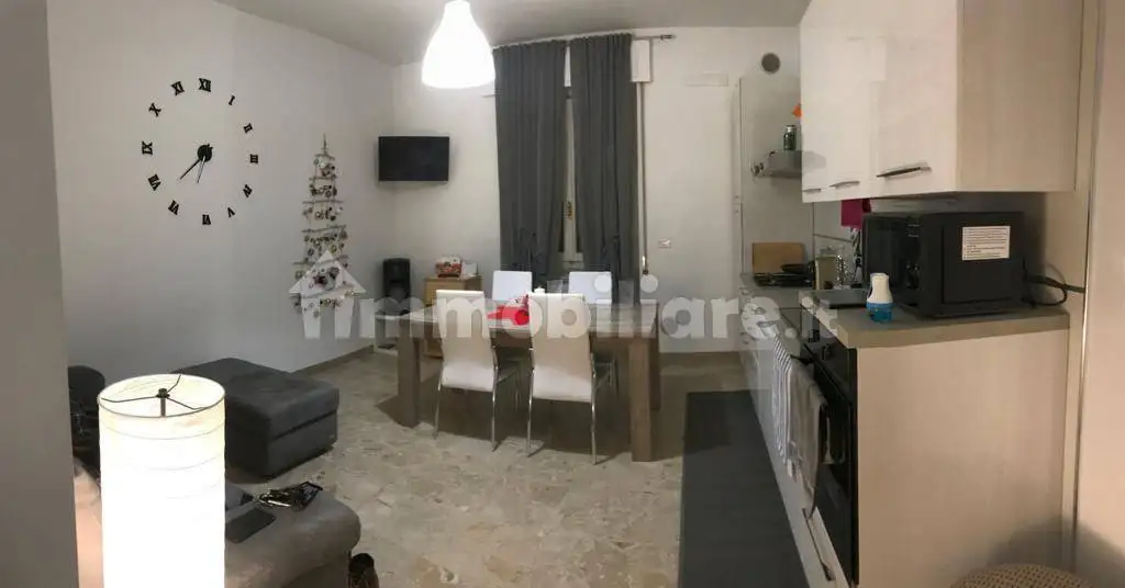 Appartamento in vendita a Archi