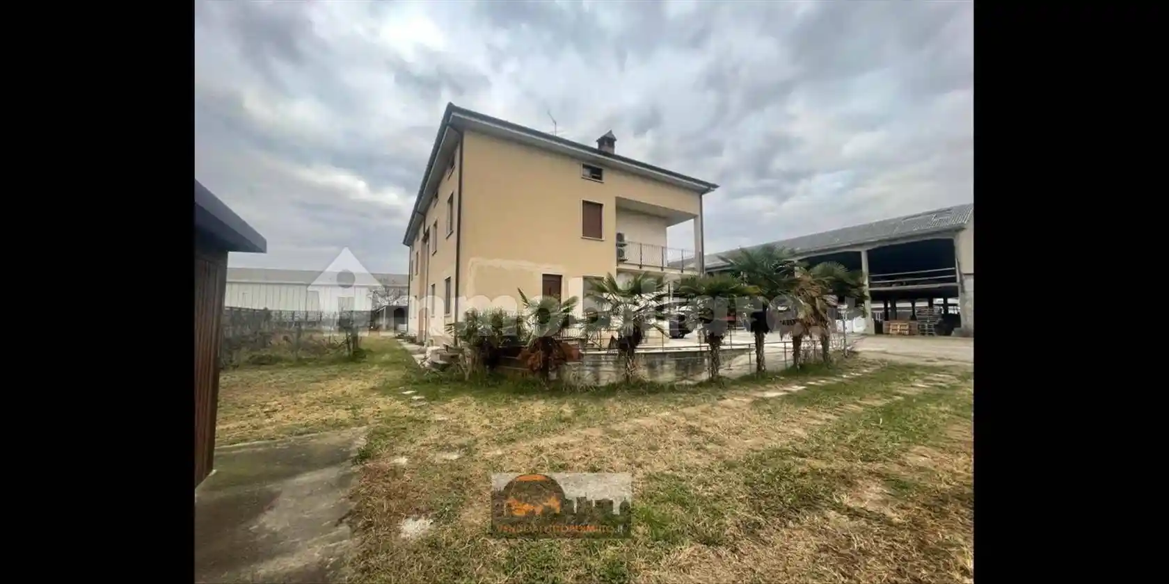 Villa in vendita a Cividate al Piano