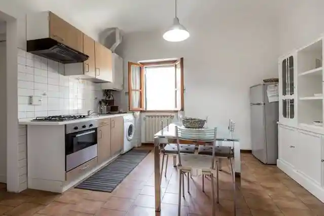 Appartamento piazza del Collegio 7, Centro Storico - San Francesco, Prato - foto 4