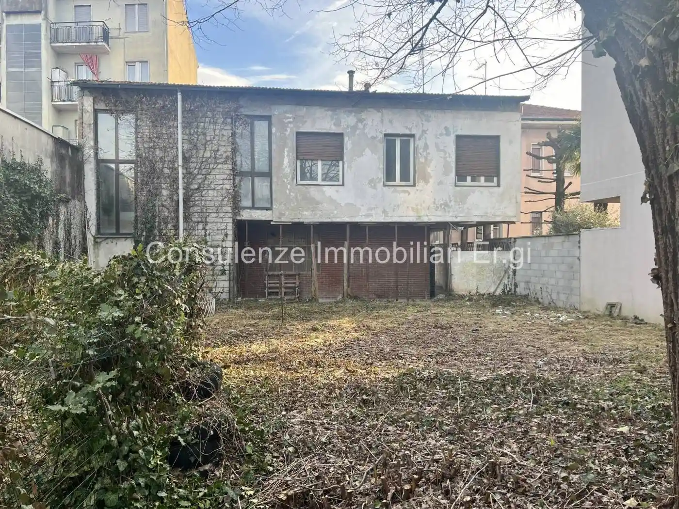 Villa in vendita a Garbagnate Milanese