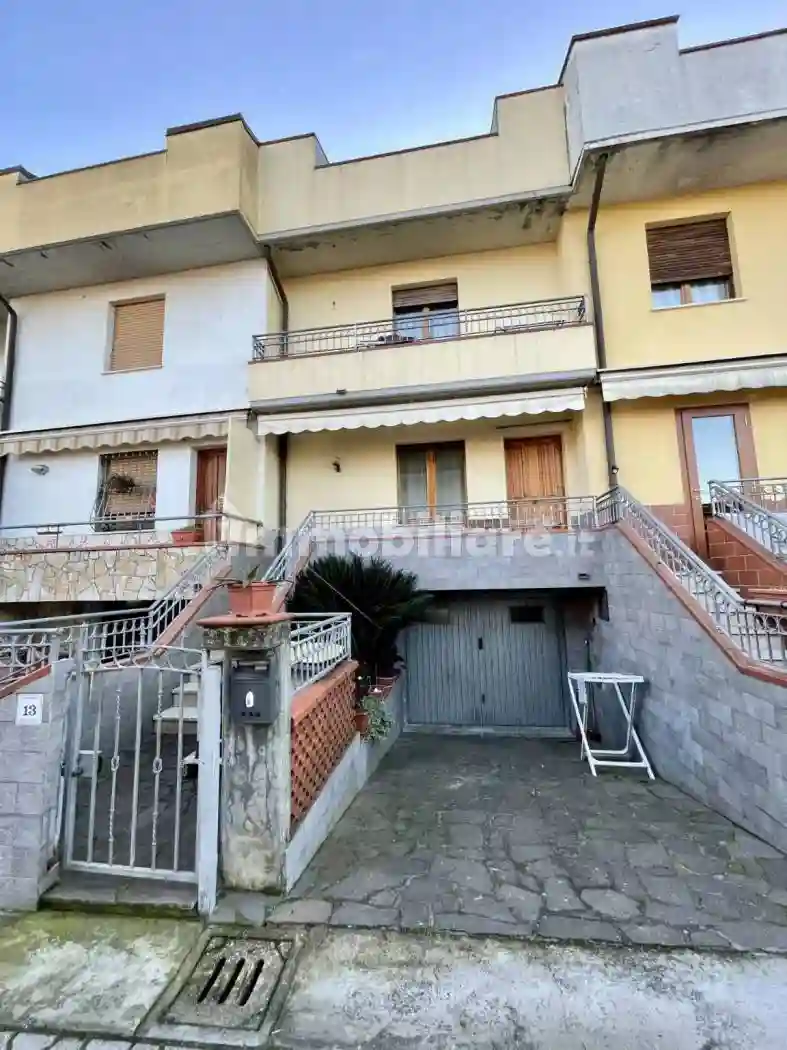 Villetta a schiera - foto 2