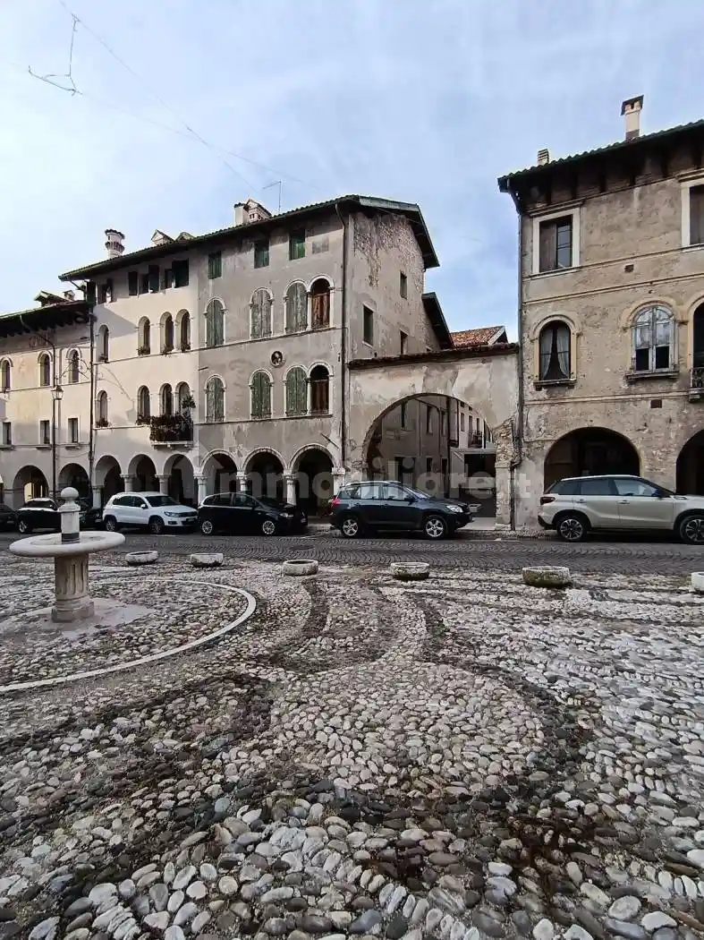 Casa indipendente in vendita a Feltre