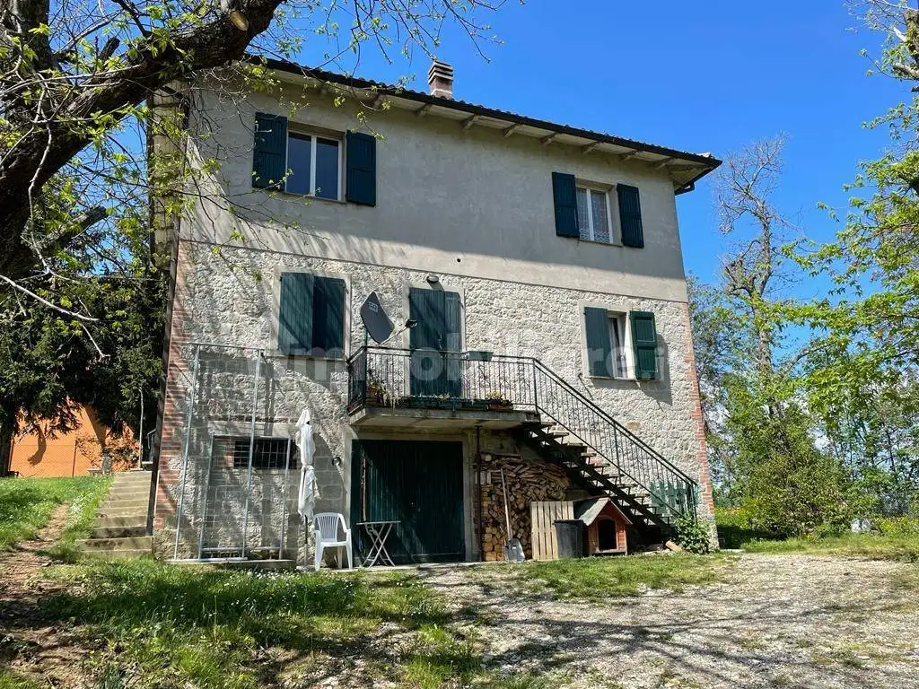 Casa indipendente in vendita a Vergato