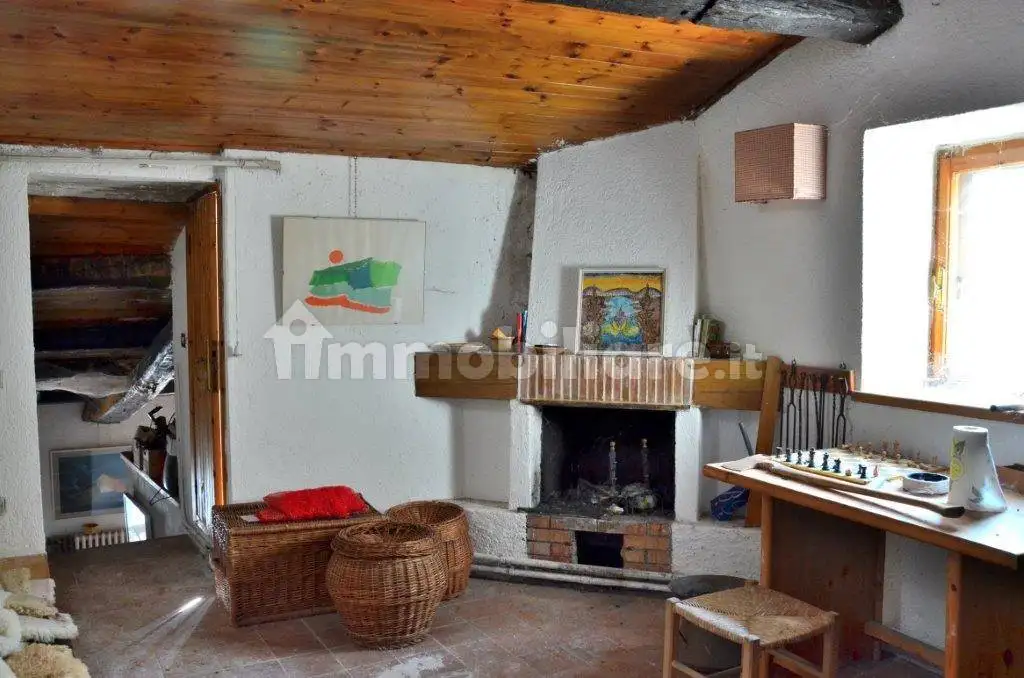 Casa indipendente in vendita a Ovindoli