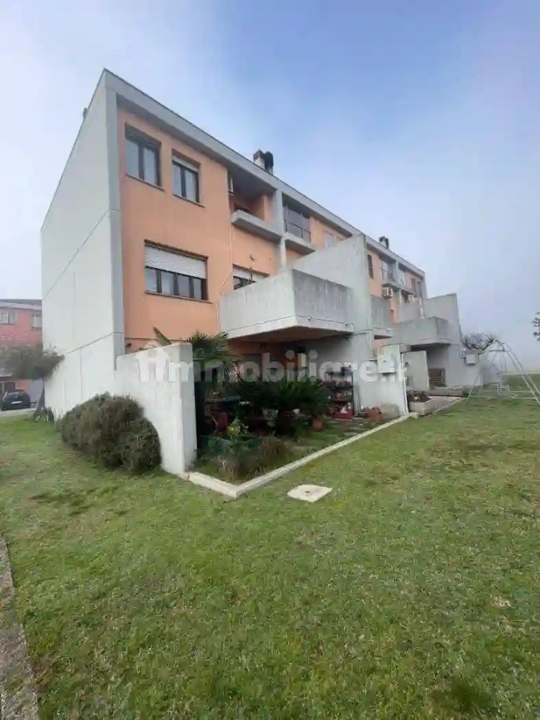 Villetta a schiera - foto 2