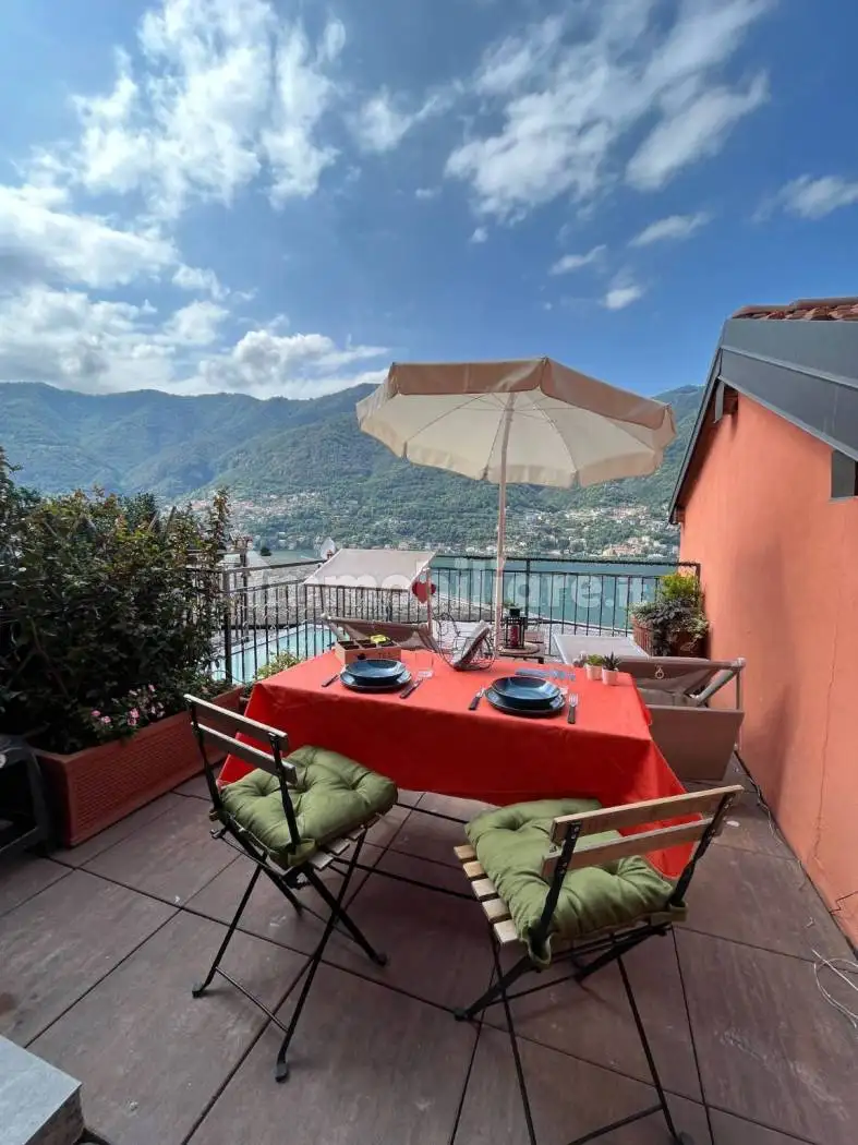 Appartamento in vendita a Torno