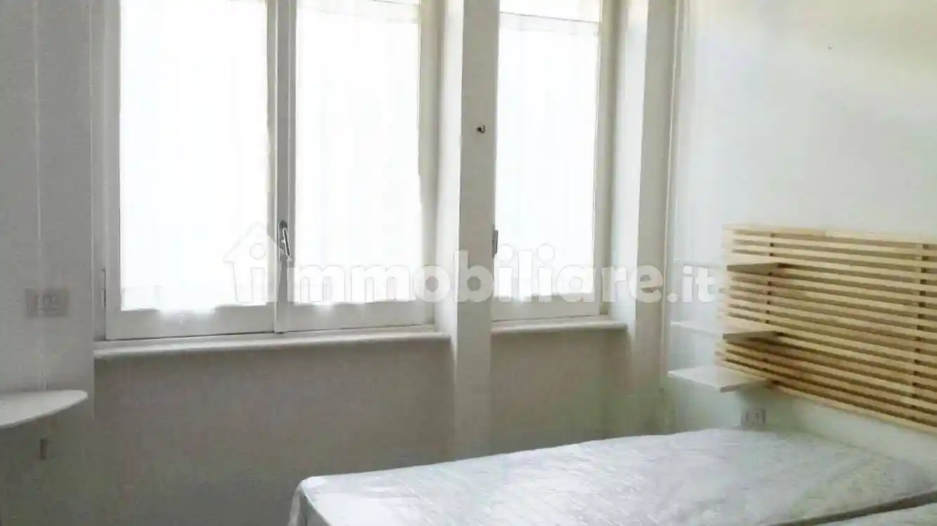 Bilocale via Santa Lucia 20, Santa Lucia, Napoli - foto 3