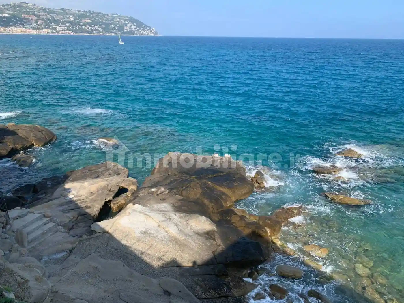 Villa in vendita a Bordighera