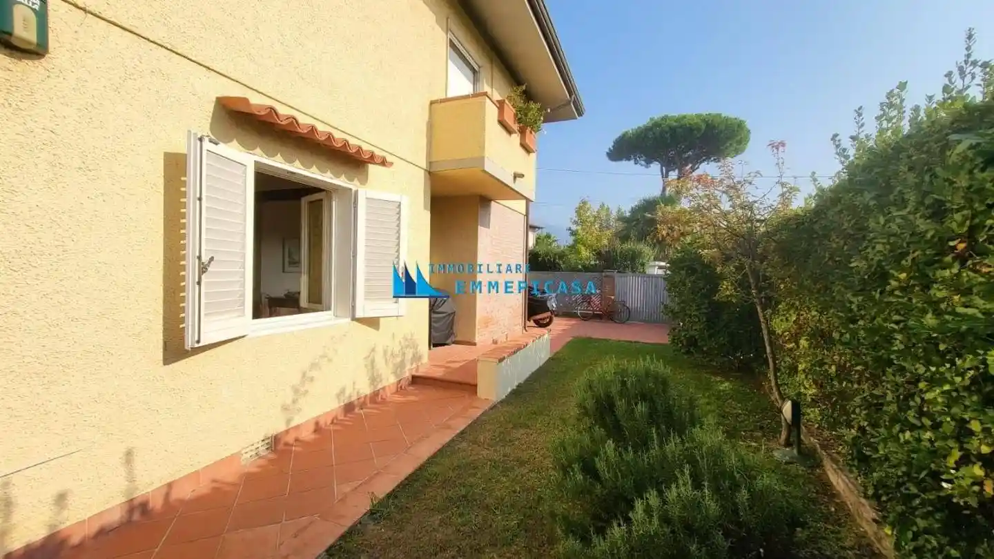 Villetta a schiera in vendita a Forte dei Marmi
