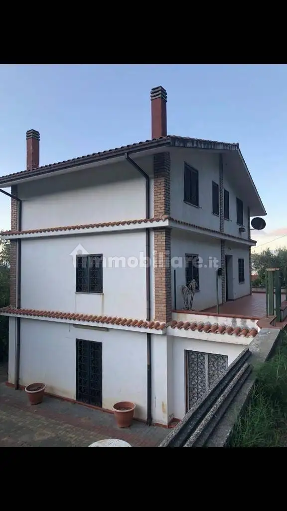Villa in vendita a Cosenza
